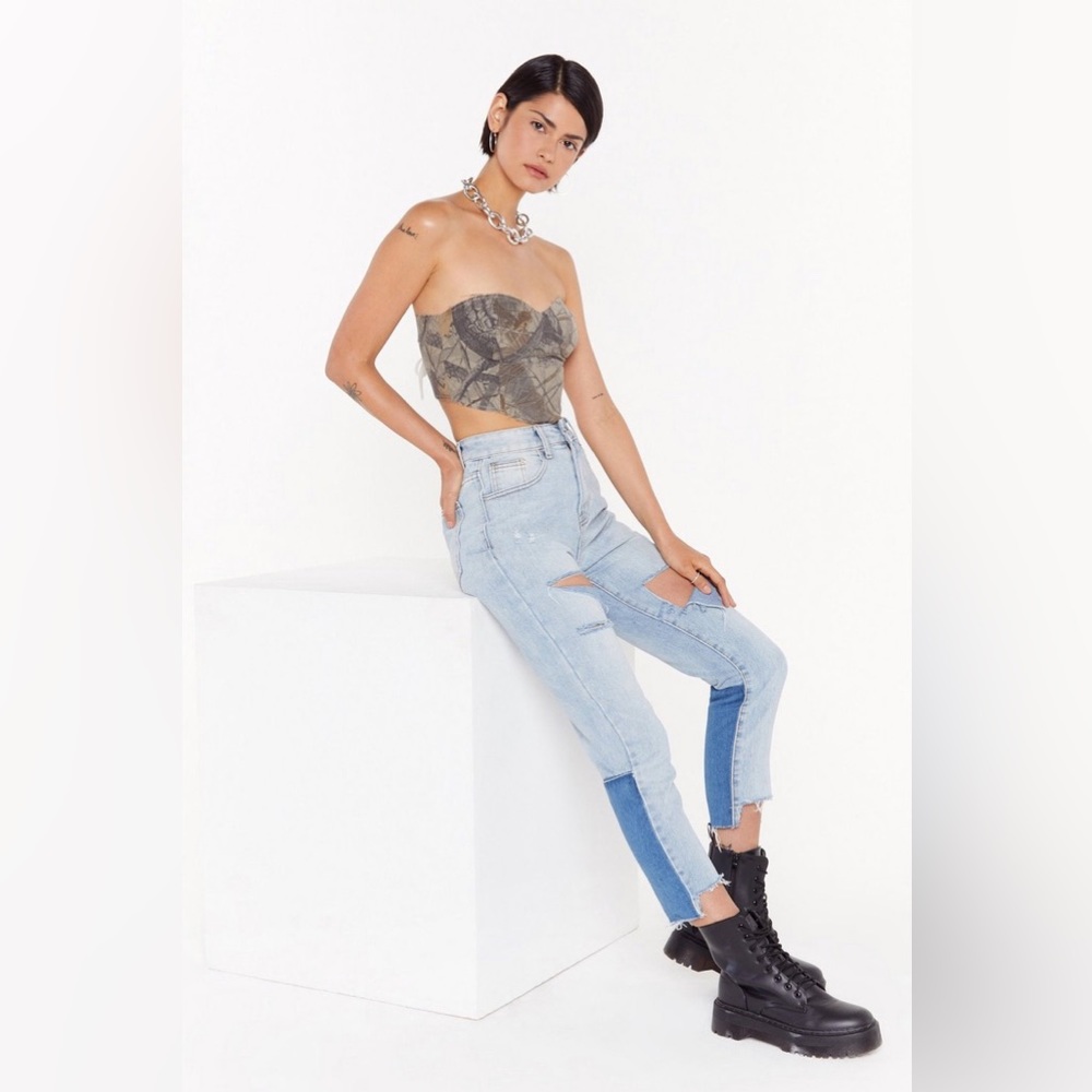 Light Wash High Waisted Distress Jeans